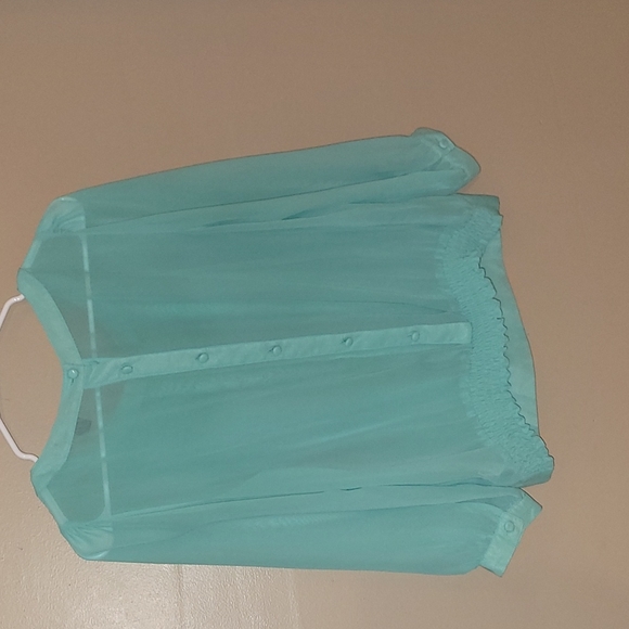 Blouse - Picture 2 of 2